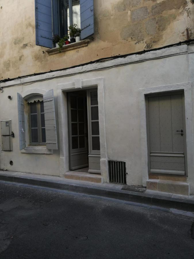 Superbe Appart Rustique Arles Bagian luar foto